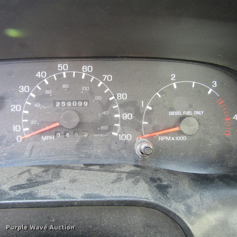 image for item DD2720 2004 Ford F650 Super Duty service truck