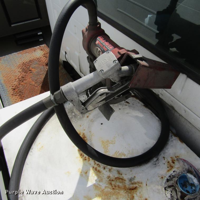 image for item DD2720 2004 Ford F650 Super Duty service truck