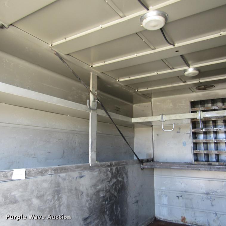 image for item DD2720 2004 Ford F650 Super Duty service truck