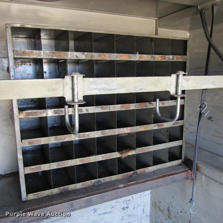 image for item DD2720 2004 Ford F650 Super Duty service truck