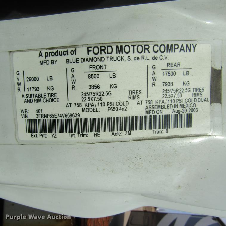 image for item DD2720 2004 Ford F650 Super Duty service truck