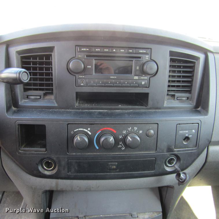 image for item DD2721 2008 Sterling Bullet service truck