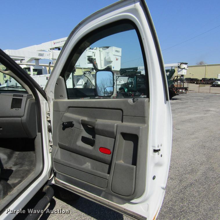 image for item DD2721 2008 Sterling Bullet service truck