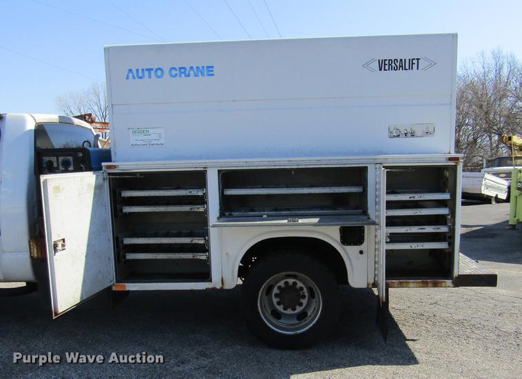 image for item DD2721 2008 Sterling Bullet service truck