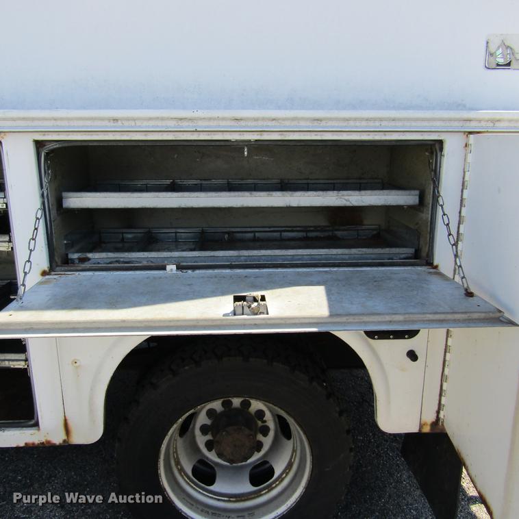 image for item DD2721 2008 Sterling Bullet service truck