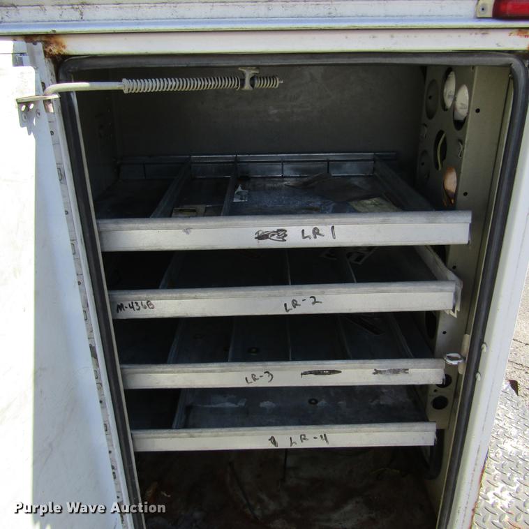 image for item DD2721 2008 Sterling Bullet service truck