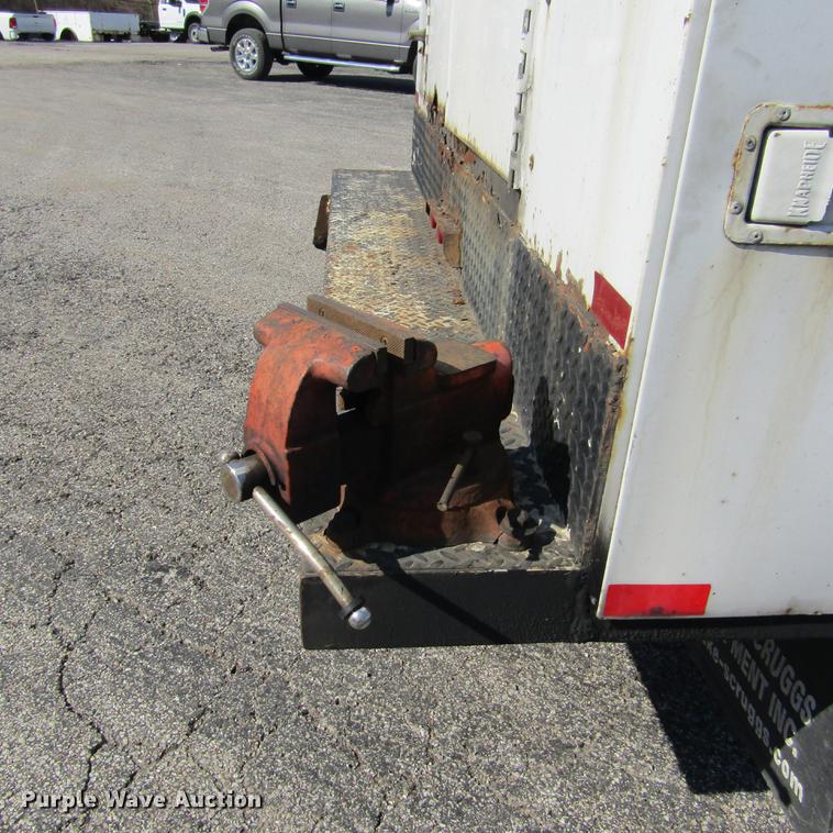 image for item DD2721 2008 Sterling Bullet service truck