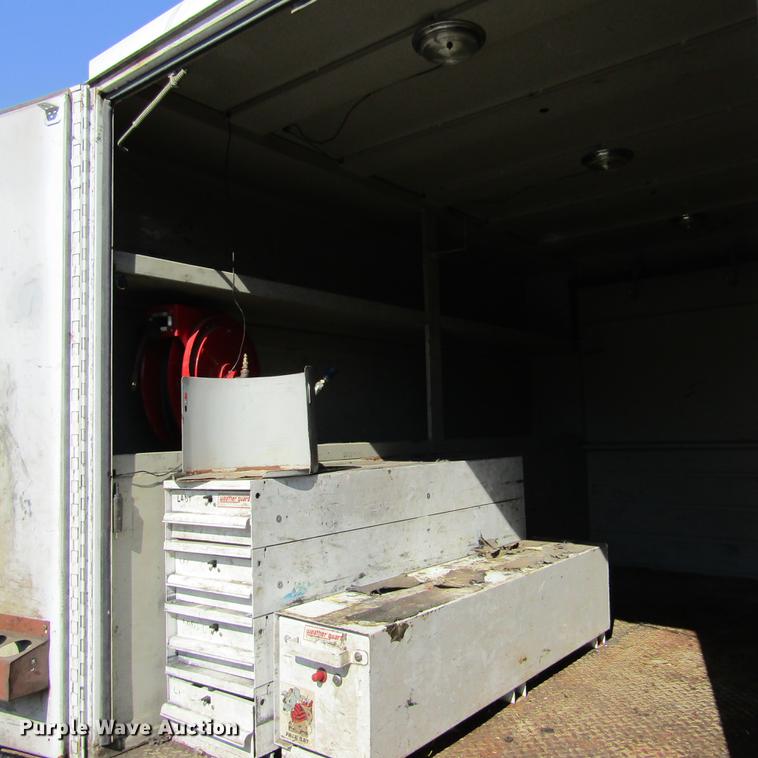 image for item DD2721 2008 Sterling Bullet service truck