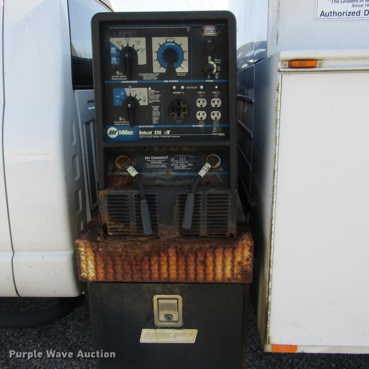 image for item DD2721 2008 Sterling Bullet service truck