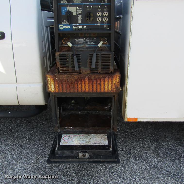 image for item DD2721 2008 Sterling Bullet service truck