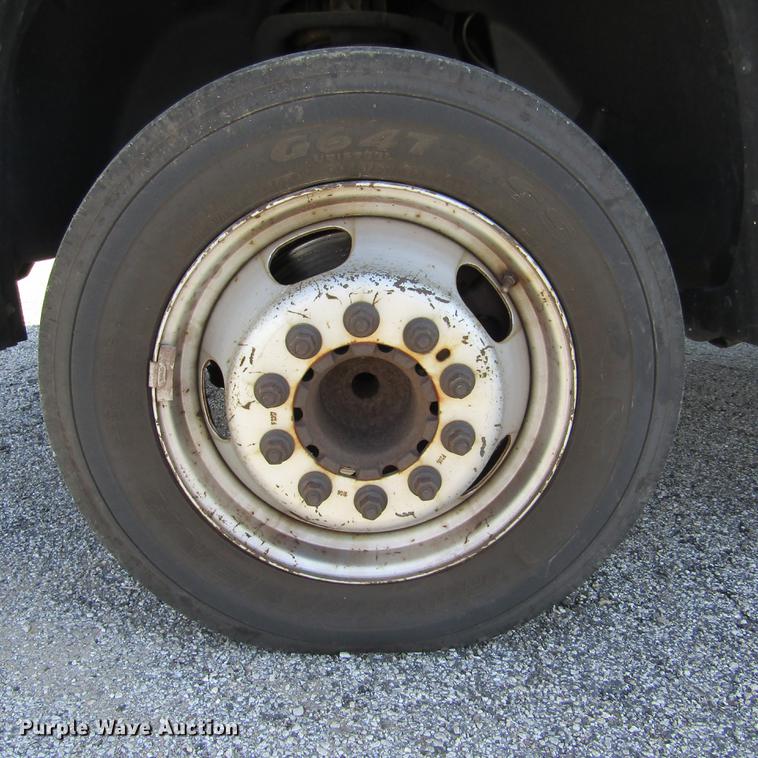 image for item DD2721 2008 Sterling Bullet service truck