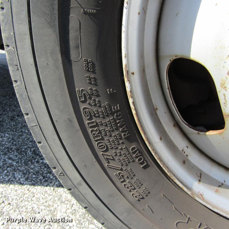 image for item DD2721 2008 Sterling Bullet service truck