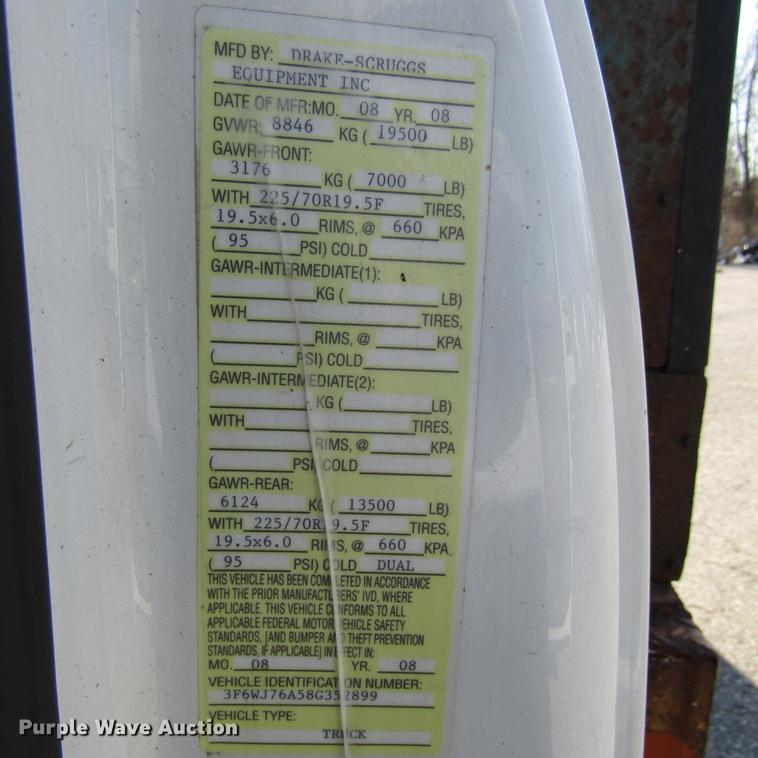 image for item DD2721 2008 Sterling Bullet service truck