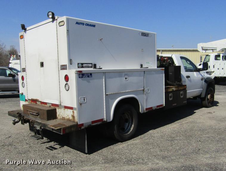 image for item DD2722 2008 Sterling Bullet service truck