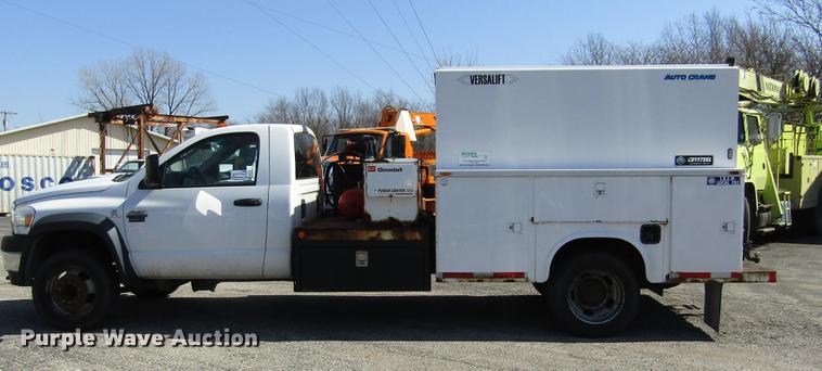 image for item DD2722 2008 Sterling Bullet service truck