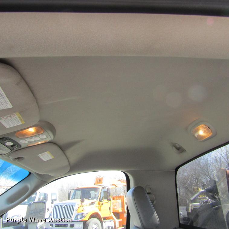 image for item DD2722 2008 Sterling Bullet service truck