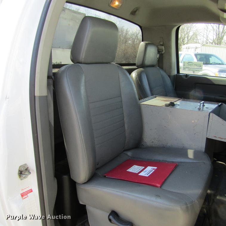 image for item DD2722 2008 Sterling Bullet service truck