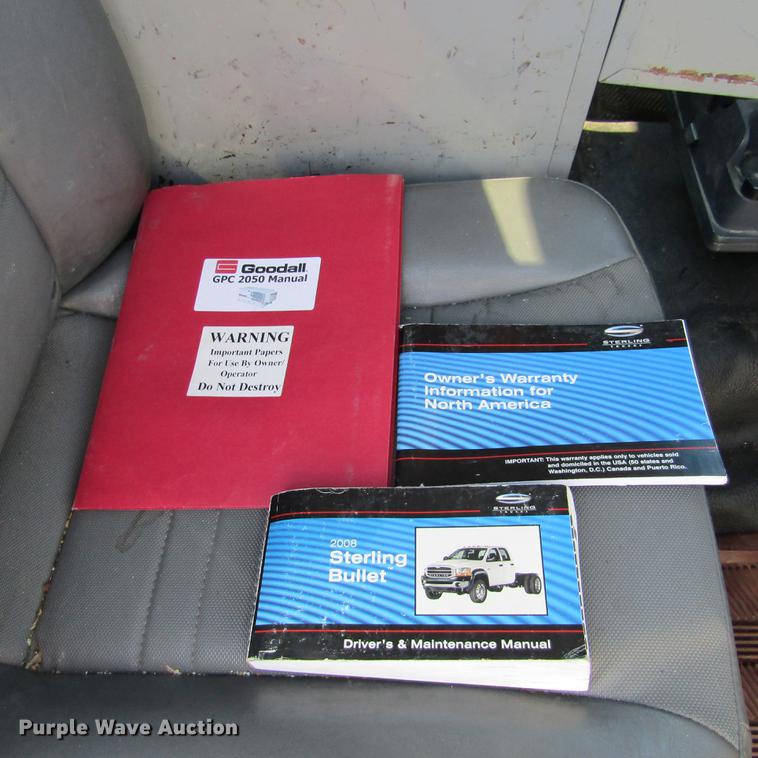 image for item DD2722 2008 Sterling Bullet service truck