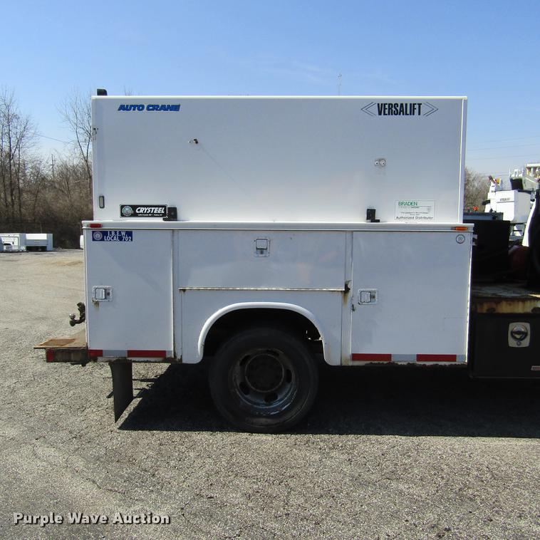 image for item DD2722 2008 Sterling Bullet service truck