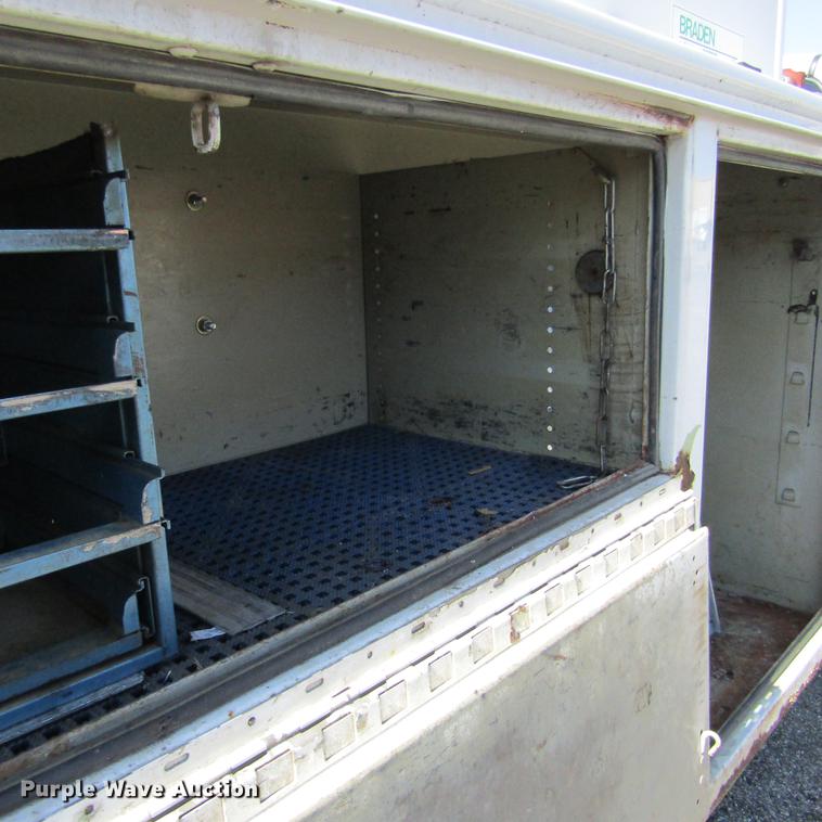 image for item DD2722 2008 Sterling Bullet service truck