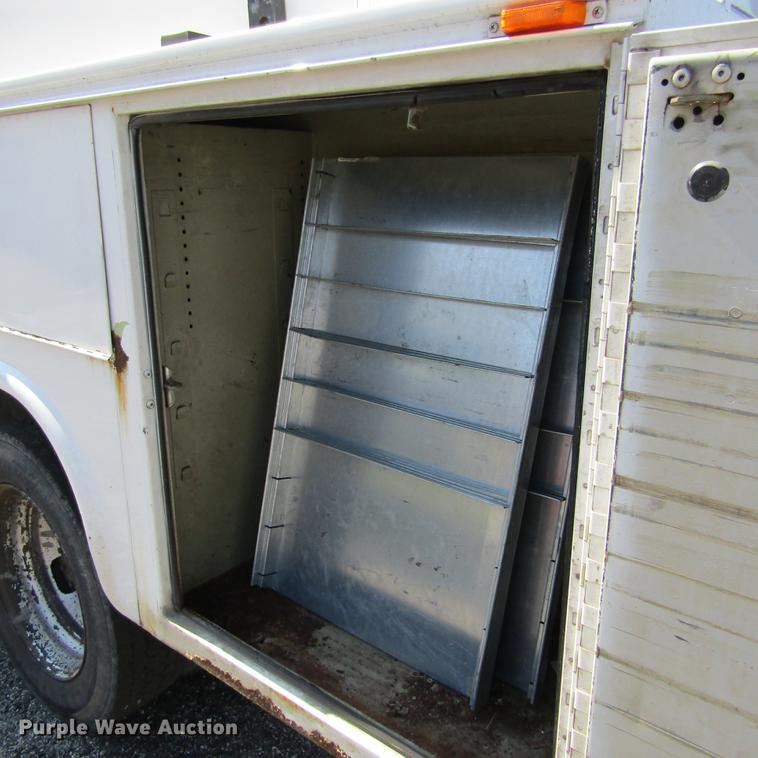 image for item DD2722 2008 Sterling Bullet service truck