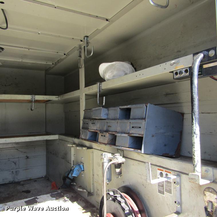 image for item DD2722 2008 Sterling Bullet service truck