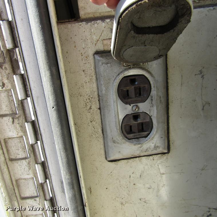 image for item DD2722 2008 Sterling Bullet service truck