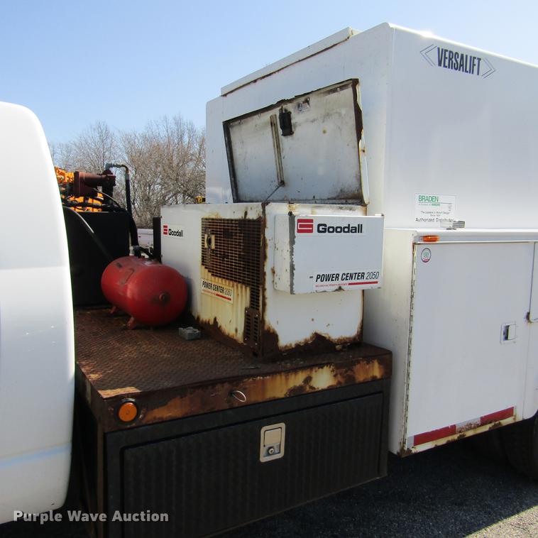 image for item DD2722 2008 Sterling Bullet service truck