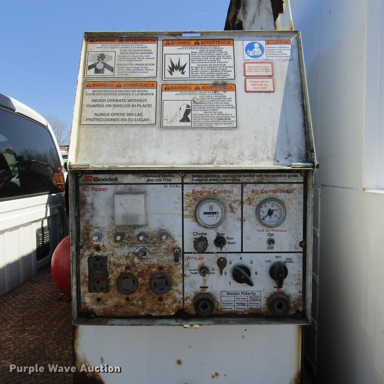 image for item DD2722 2008 Sterling Bullet service truck