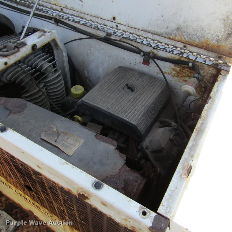 image for item DD2722 2008 Sterling Bullet service truck