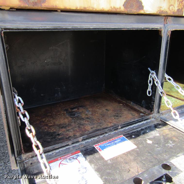 image for item DD2722 2008 Sterling Bullet service truck