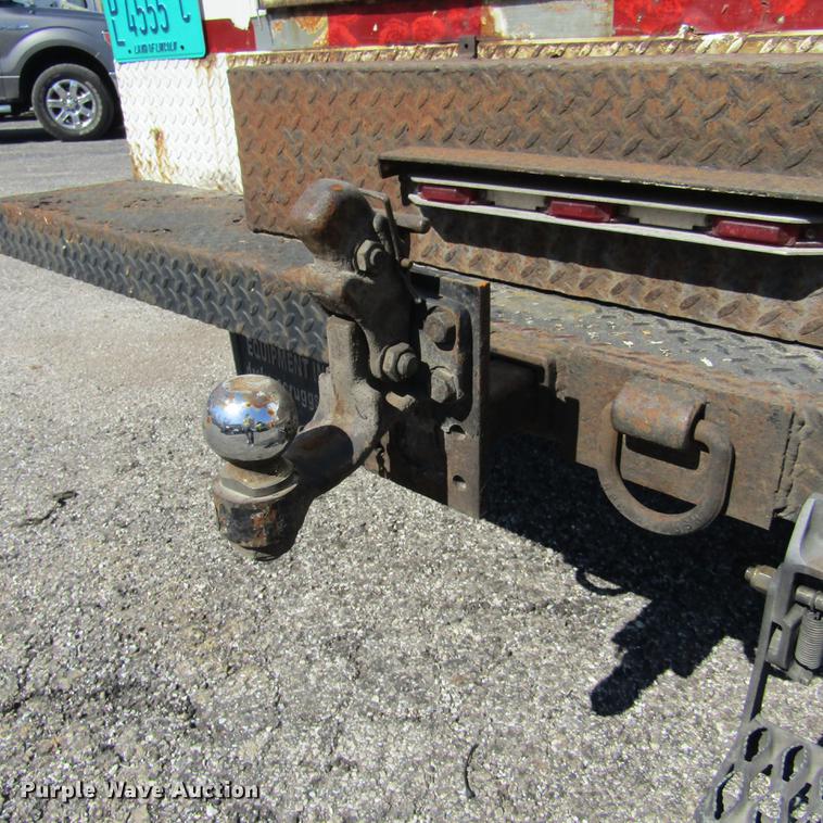 image for item DD2722 2008 Sterling Bullet service truck