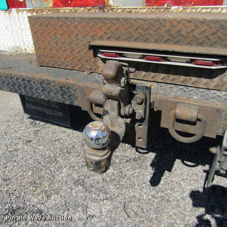 image for item DD2722 2008 Sterling Bullet service truck