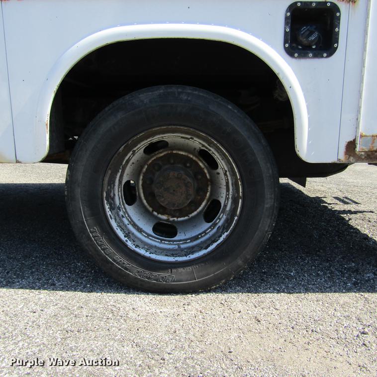 image for item DD2722 2008 Sterling Bullet service truck