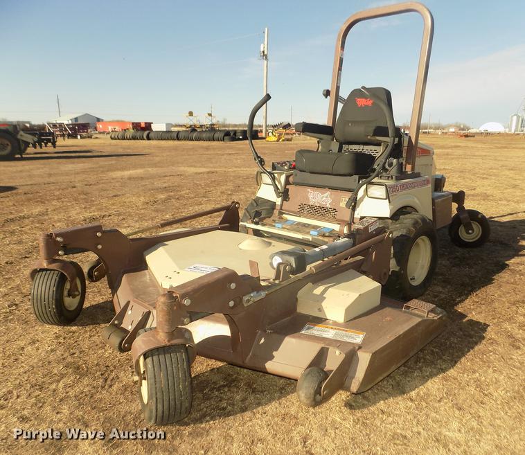 image for item DD2807 2016 Grasshopper 725DT6 ZTR lawn mower