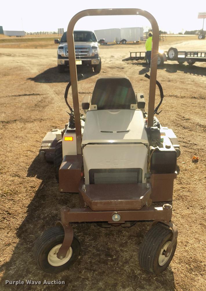 image for item DD2807 2016 Grasshopper 725DT6 ZTR lawn mower