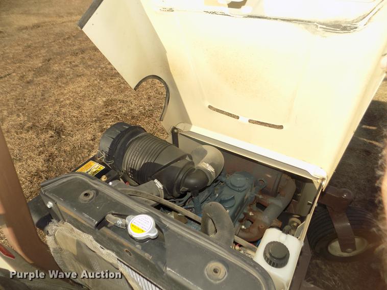 image for item DD2807 2016 Grasshopper 725DT6 ZTR lawn mower