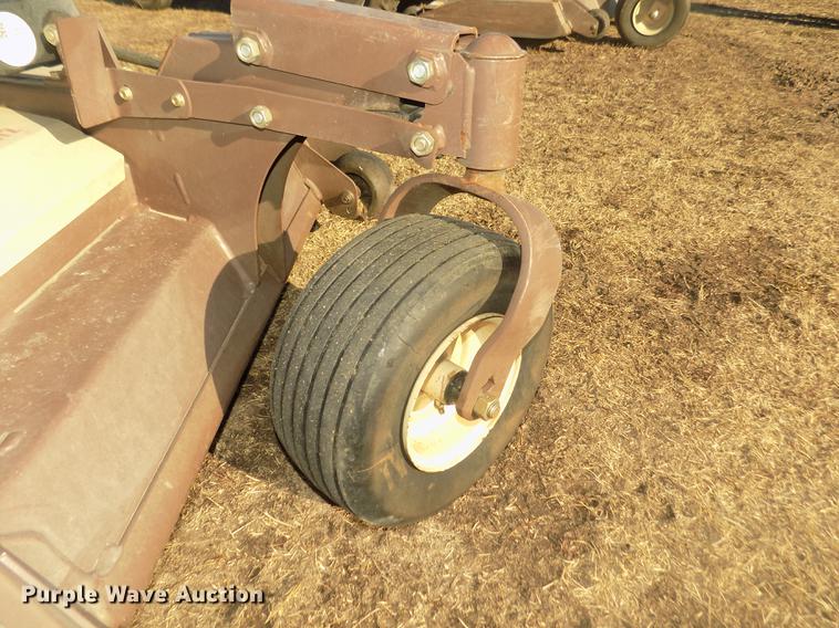 image for item DD2807 2016 Grasshopper 725DT6 ZTR lawn mower