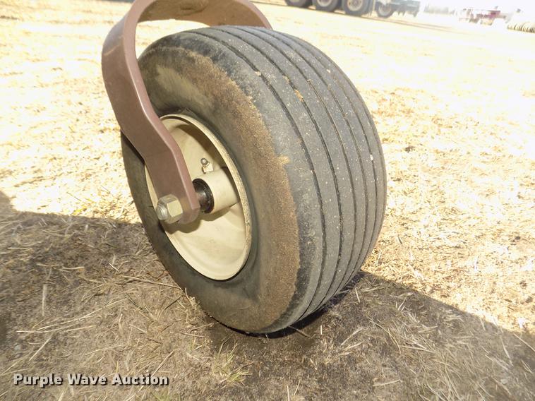 image for item DD2807 2016 Grasshopper 725DT6 ZTR lawn mower