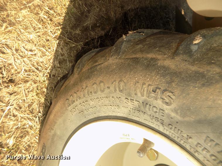 image for item DD2807 2016 Grasshopper 725DT6 ZTR lawn mower