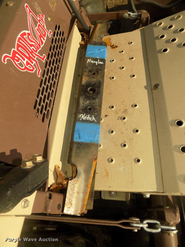 image for item DD2807 2016 Grasshopper 725DT6 ZTR lawn mower