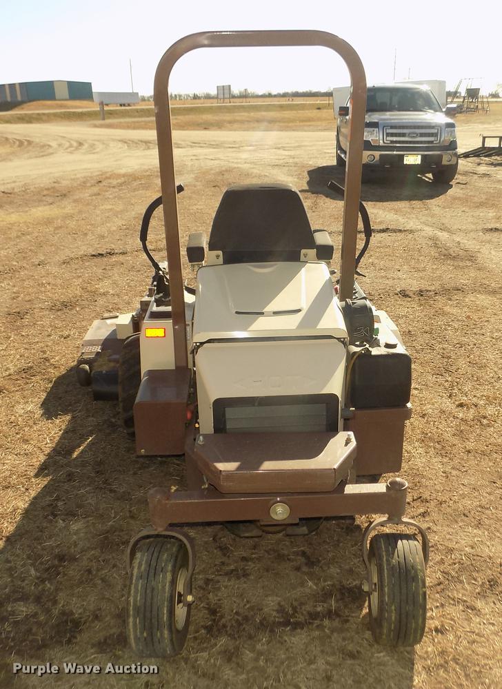 image for item DD2808 2016 Grasshopper 725DT6 ZTR lawn mower