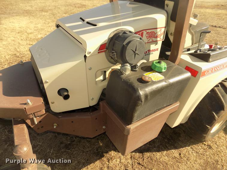 image for item DD2808 2016 Grasshopper 725DT6 ZTR lawn mower