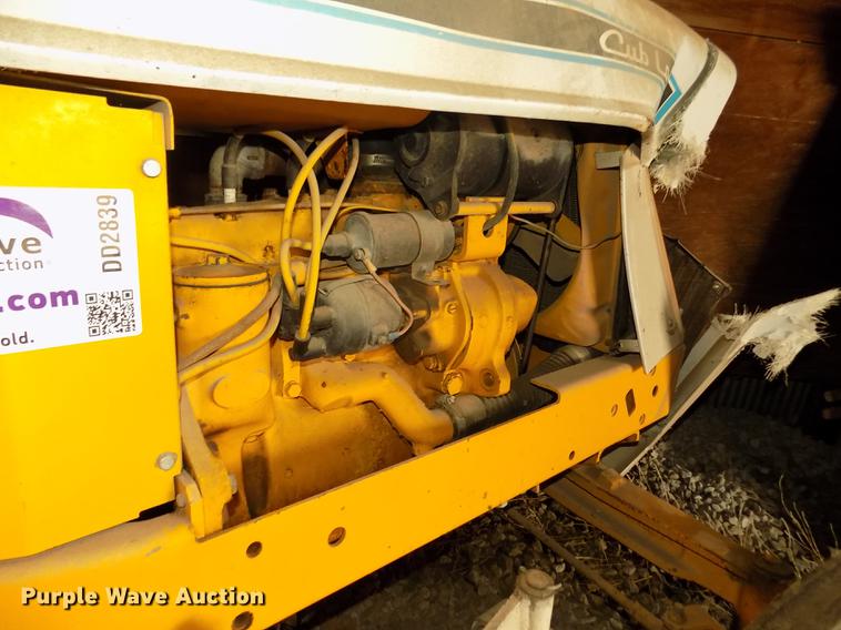 image for item DD2839 International 154 Cub Lo-Boy tractor