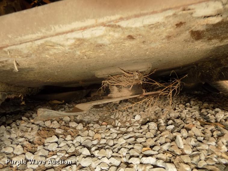 image for item DD2839 International 154 Cub Lo-Boy tractor