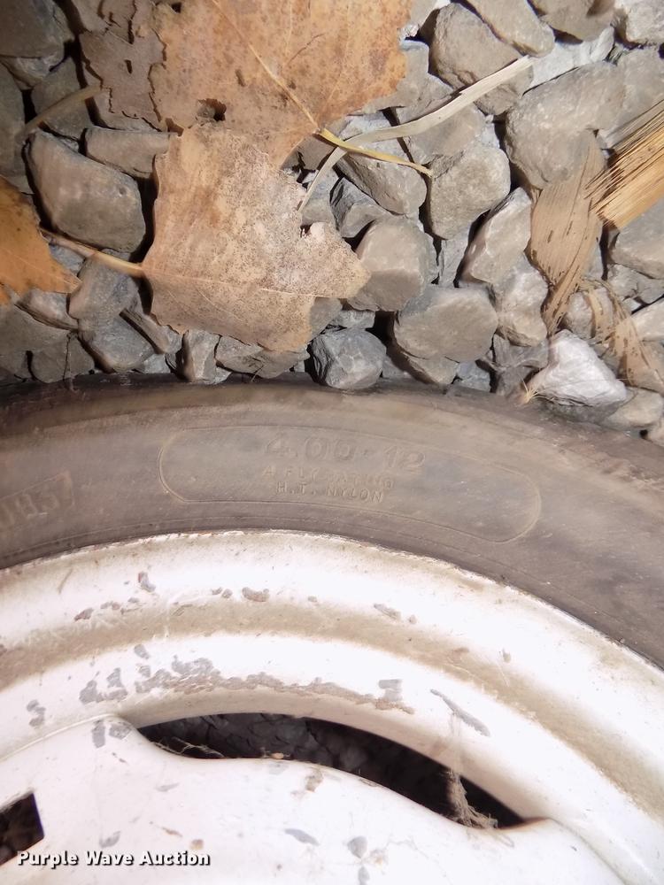 image for item DD2839 International 154 Cub Lo-Boy tractor