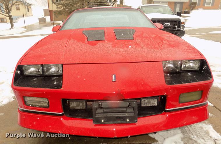 image for item DD2867 1986 Chevrolet Camaro IROC-Z