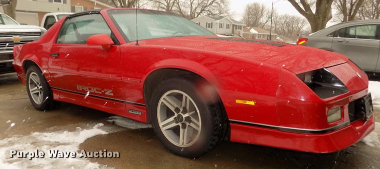 image for item DD2867 1986 Chevrolet Camaro IROC-Z