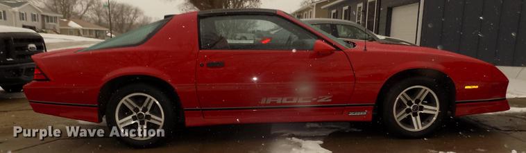 image for item DD2867 1986 Chevrolet Camaro IROC-Z