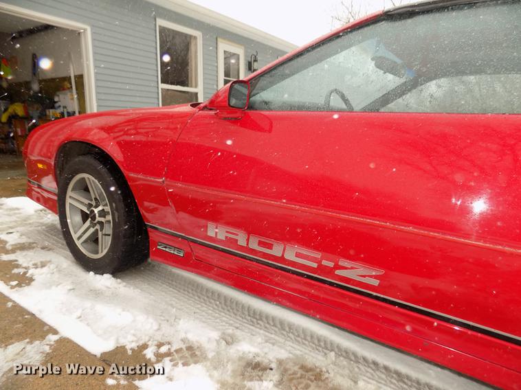 image for item DD2867 1986 Chevrolet Camaro IROC-Z